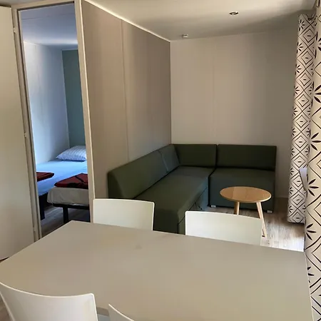 Port キャンプ場 グリモー