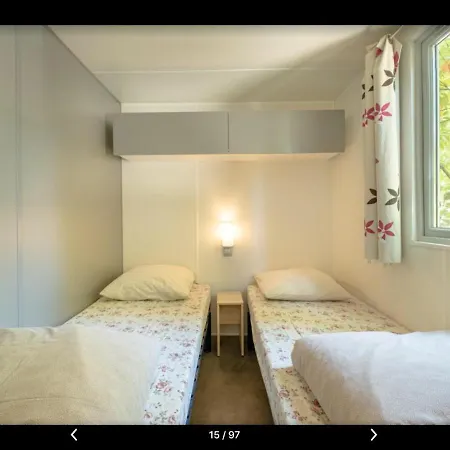 Port Camping 5*